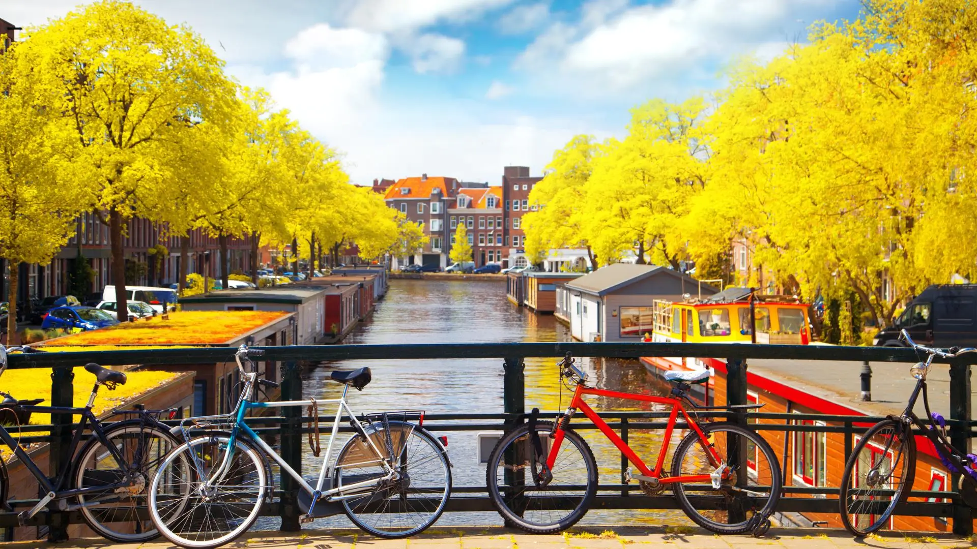 Best Spring Destinations in Europe for Clear Weather