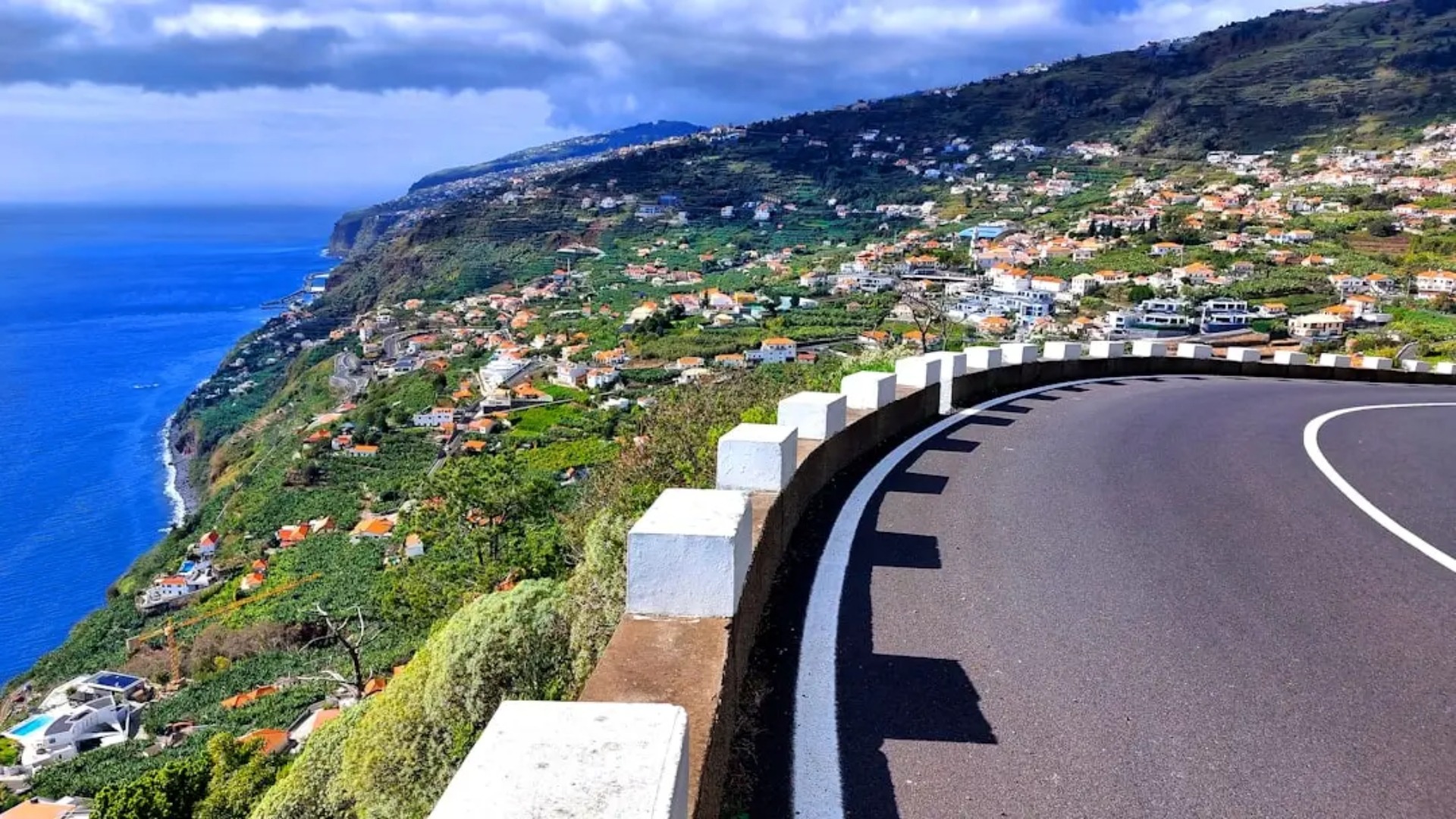 West Coast Drive to Porto Moniz