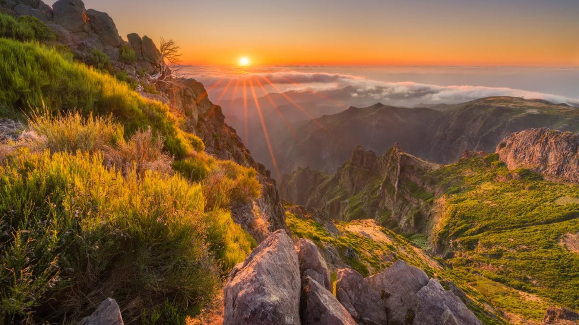Pico do Arieiro Sunrise