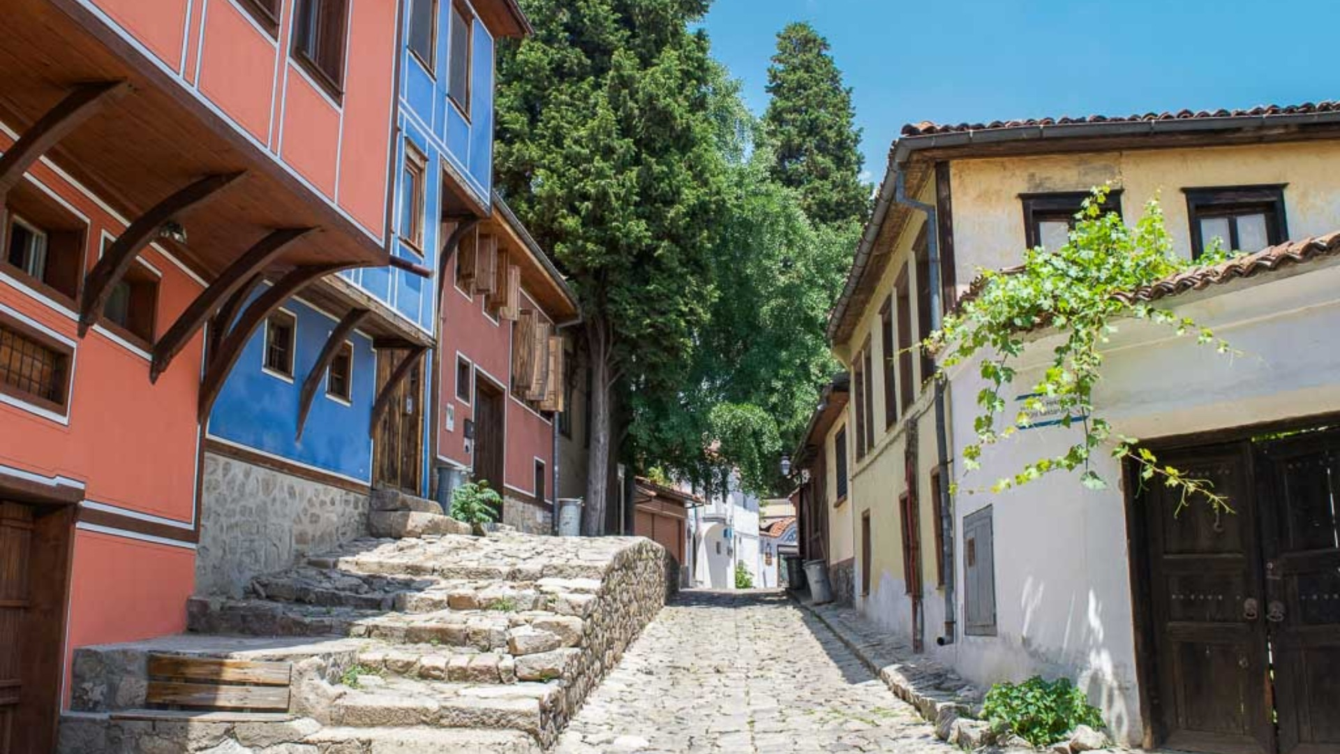 Plovdiv Old Town Walking Guide