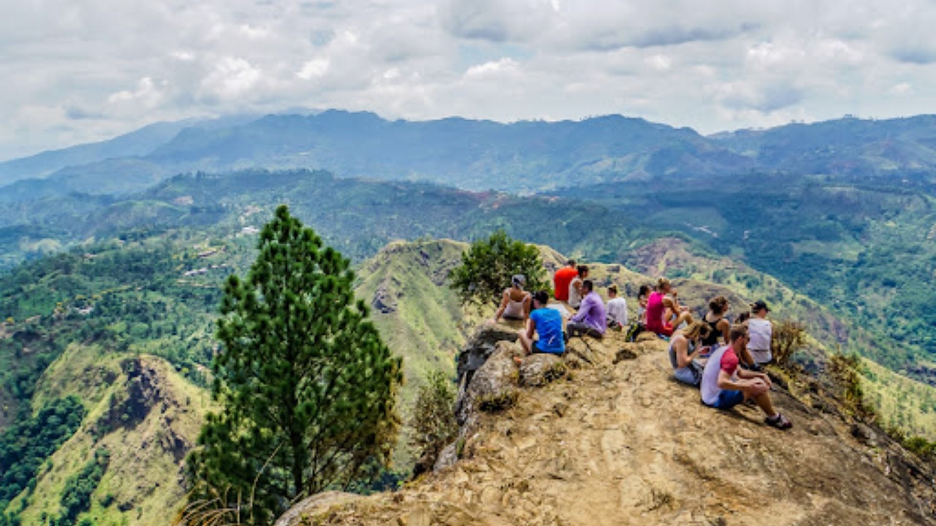 Hike Ella Rock for Epic Panoramic Views