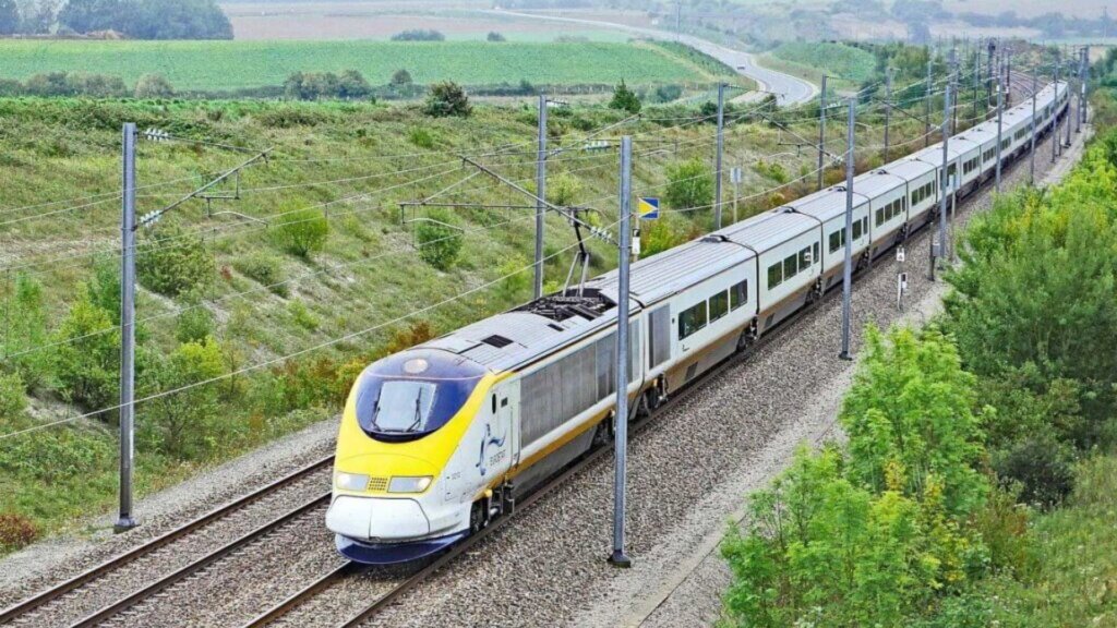 Best Day Trips from Paris by Train 